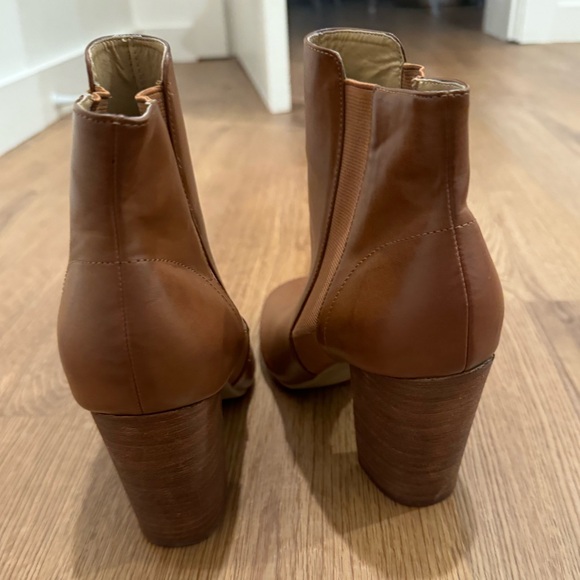 Booties - Picture 4 of 5